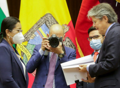 Congreso de Ecuador no logró destituir a presidente Lasso