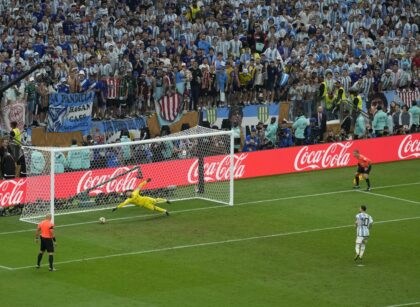 | La selección argentina gana a la francesa en los penaltis y logra su tercera Copa del Mundo