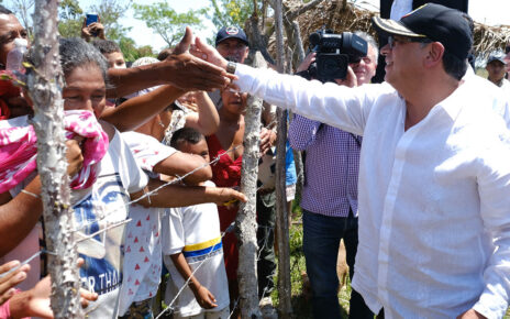Con una inversión de 1,7 billones de pesos durante el año 2023, el Gobierno del Presidente Gustavo Petro está comprometido con la implementación del Acuerdo Final de Paz que se firmó con la desmovilizada guerrilla de las Farc en el año 2016, aseguró este domingo el Director del Fondo Colombia en Paz, Camilo Andrés Cetina Fernández.