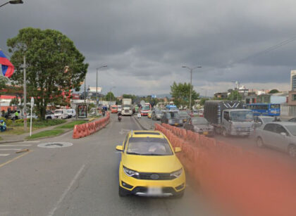 Un conductor fue encontrado sin signos vitales al interior de su taxi en Bogotá