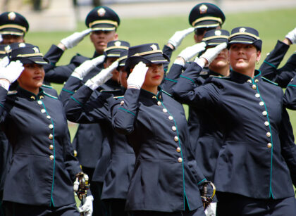 Presidente Petro destaca ascenso de 191 cadetes, mayoritariamente mujeres, en la Policía Nacional
