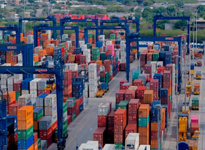 “Todas las señales económicas son de reactivación”: presidente Petro sobre importaciones y zonas zancas de zonas francas, en abril de 2024