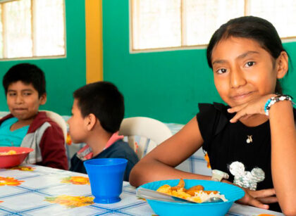 Aumenta Cobertura del Programa de Alimentación Escolar en Colombia, Meta del 95% para 2026