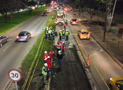 Bogotá Refuerza Mantenimiento Vial Nocturno para Reducir Accidentes bajo la Administración de Carlos Fernando Galán